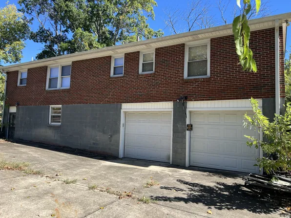 215 Cindy Pl, Goodlettsville, TN 37072