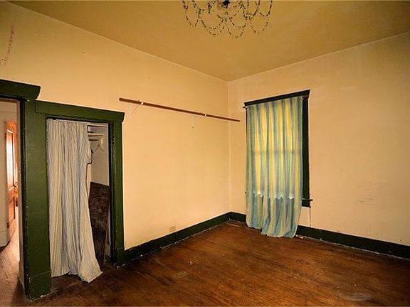 4th image of 1502 5th St
