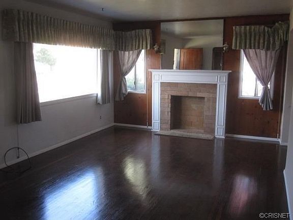 4th image of 2400 W Jeffries Ave