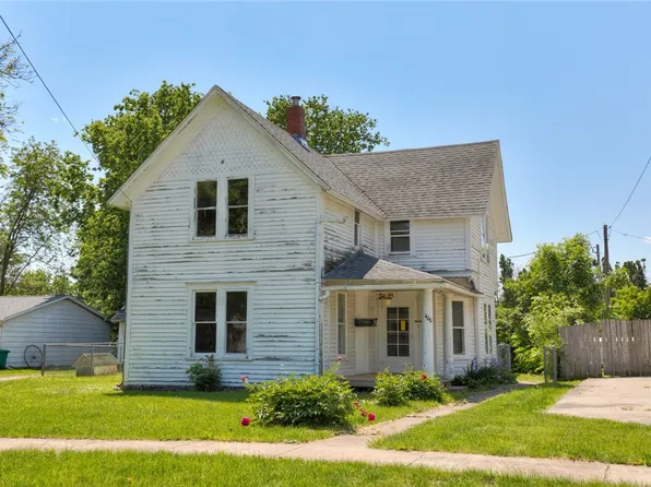 400 4th St SE, Altoona, IA 50009