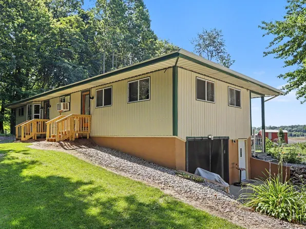 13720 N Dr S, Tekonsha, MI 49092