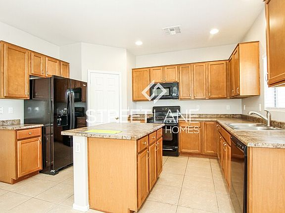 5th image of 1142 E Heather Dr