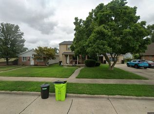 19140 Indiana St UNIT B, Roseville, MI 48066