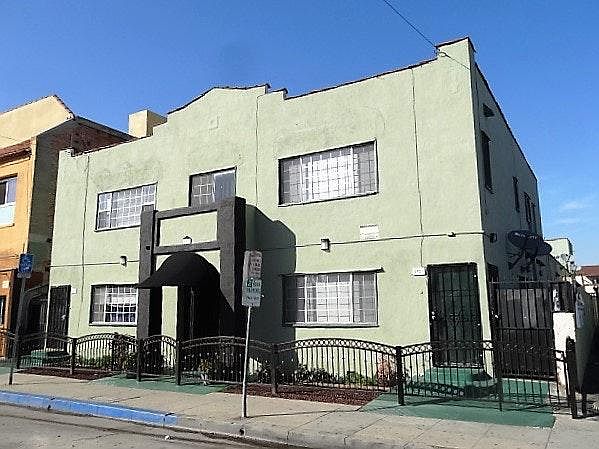 1st image of 1919 E 4th St APT C