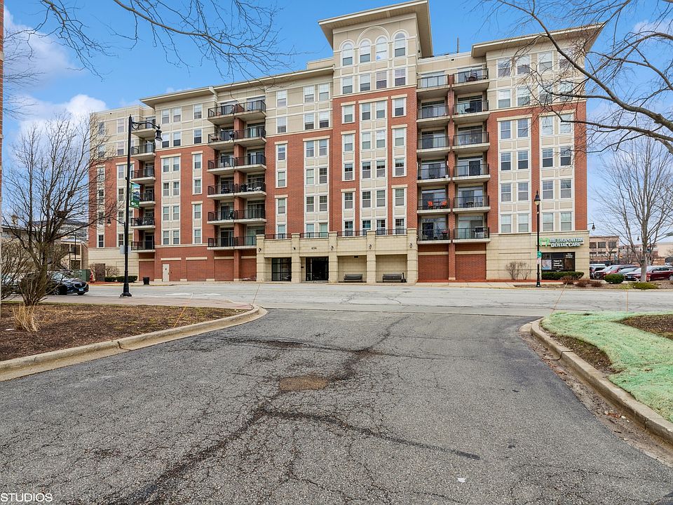 1st image of 656 Pearson St Unit 206C