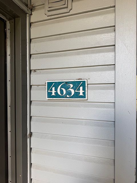 1st image of 4634 N Park Ln #4634