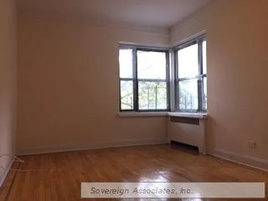 Rented by Sovereign Associates | media 25