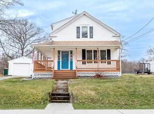 126 Central St, Millville, MA 01529