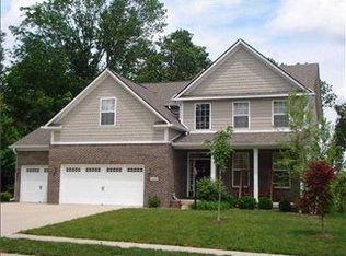 11006 Sunny Bluff Dr, Indianapolis, IN 46236