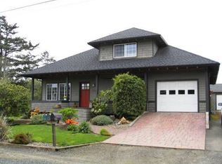 715 NW Cottage St, Newport, OR