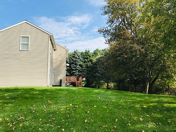 3rd image of 5314 Burton Ct SE