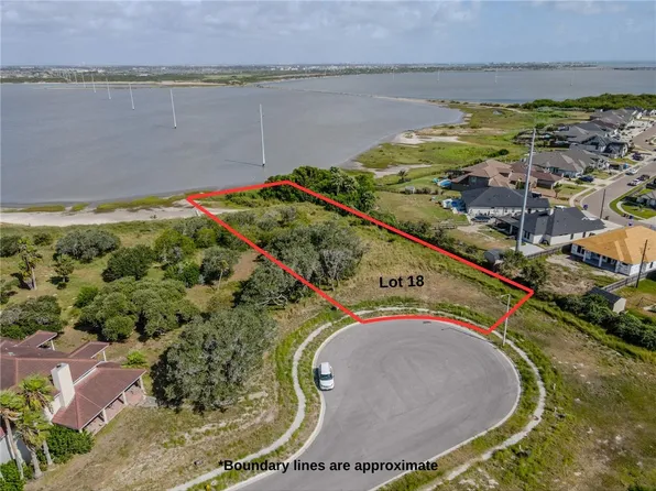 2301 Lords Of The Bay Ct, Corpus Christi, TX 78418