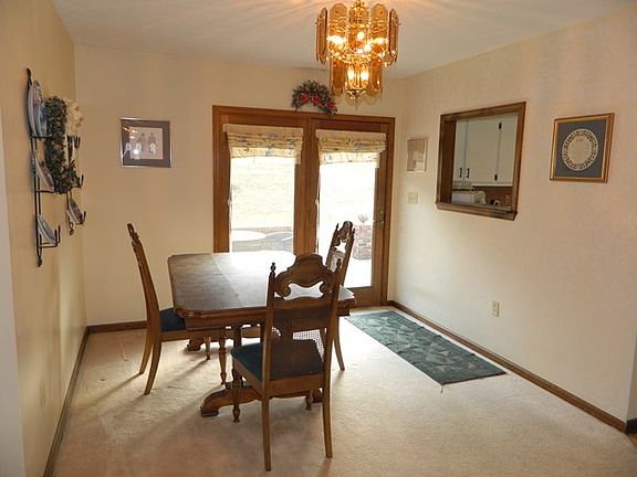 4th image of 248 Woodside Dr