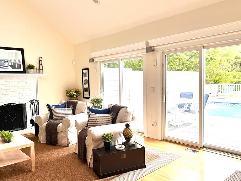 3 Strathmore Ct — Photo 15