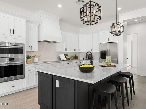 4th image of 20256 W Highland Avenue