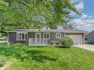 303 John K Dr, Auburn, MI