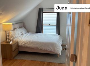 29 Alston St #F, Somerville, MA 02143