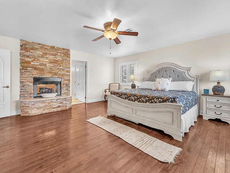 903 Possum Hill St — Photo 29