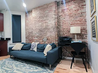 Rented by City Connections Realty