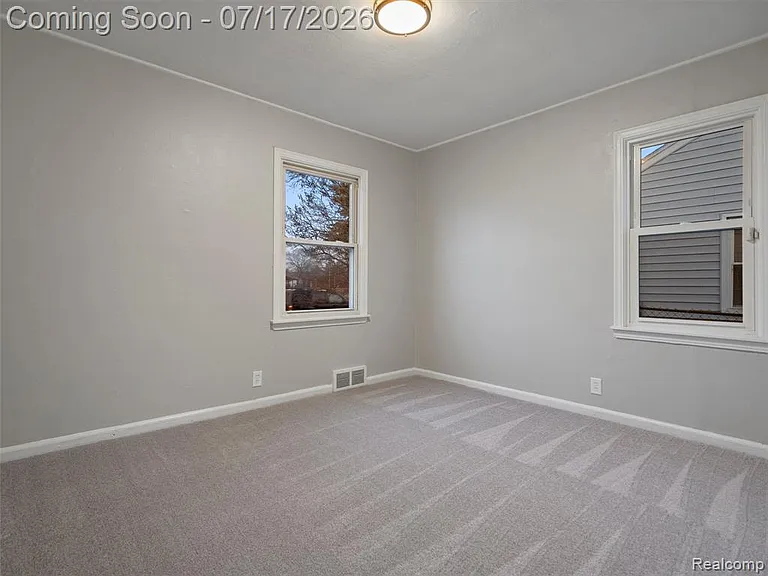 904 E Otis Ave — Photo 12