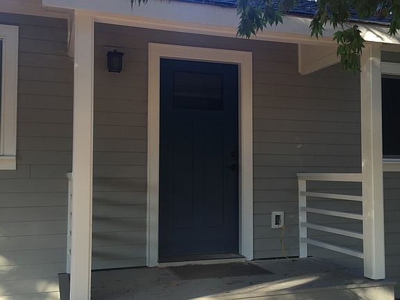 2nd image of 547 Park Ave NE
