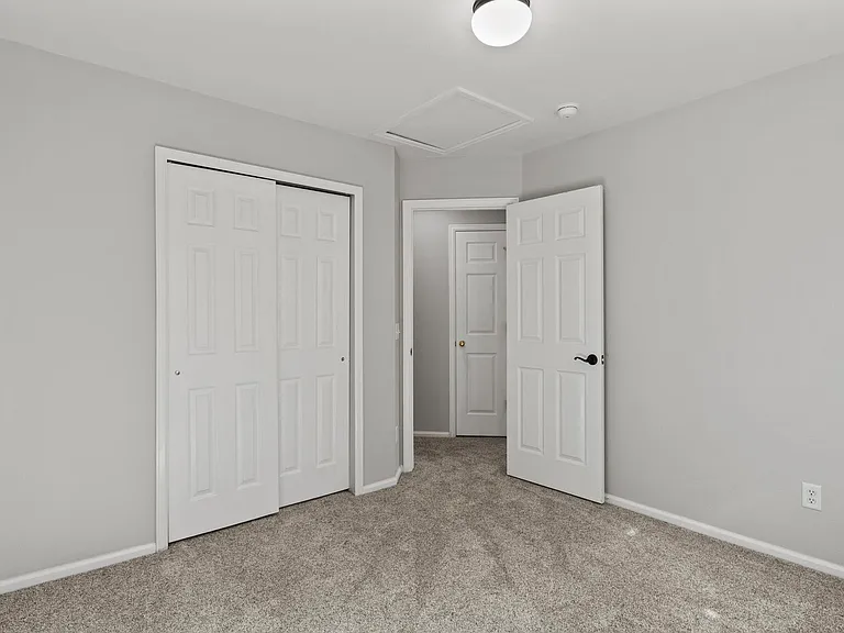 2067 Woodpark Dr — Photo 21