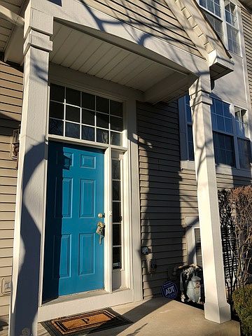 1st image of 926 S Darla Ct