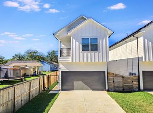 8313 Hoffman St, Houston, TX 77016