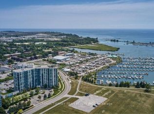 340 Watson St W #903, Whitby, ON L1N9G1