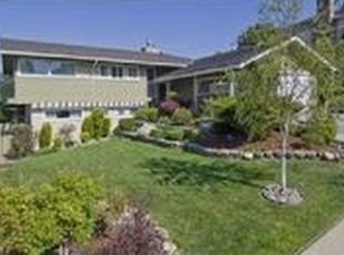 2661 Martinez Dr, Burlingame, CA 94010