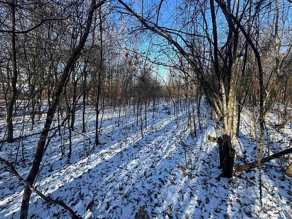 2nd image of 1911 Cottontail Dr