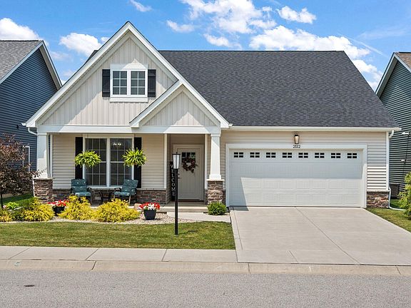 2nd image of 2112 Northwood Ln