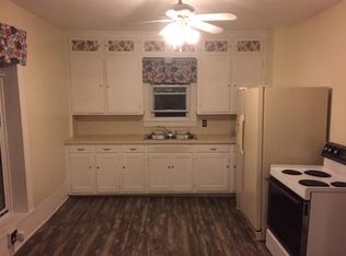 968 W Main St, Sugarcreek, OH 44681