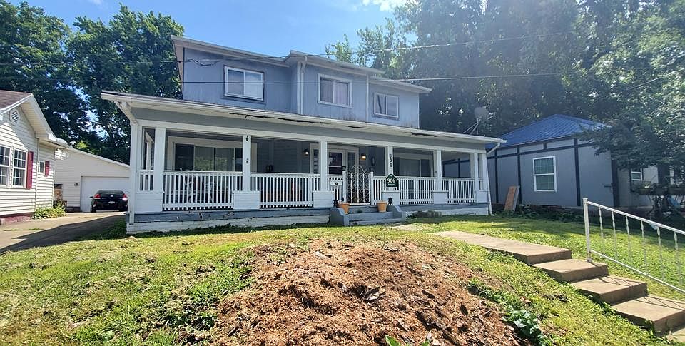 1st image of 906 Terrace St