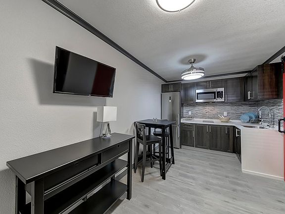 4th image of 813 E Ogden Ave APT 10
