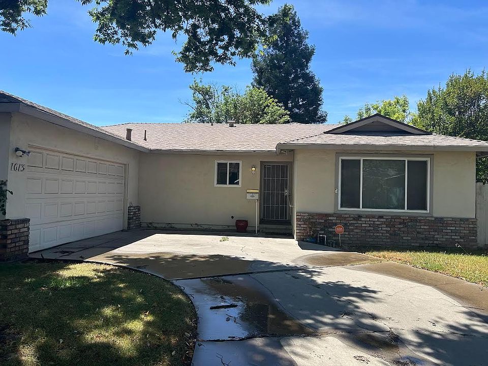 2nd image of 1613 E Call Way