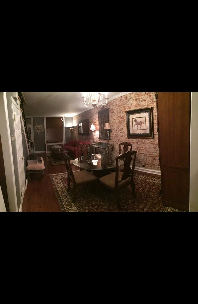 2633 S Mole St — Photo 3