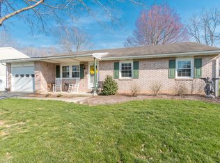 103 S Oak St, Lititz, PA 17543