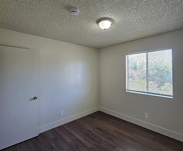 310 N 9th St #201 — Photo 11