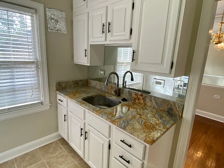 4103 Devine St #F8 — Photo 8