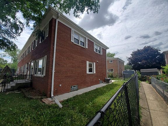 2nd image of 9378 Noel Ave APT D
