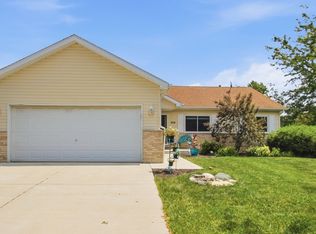 806 Edgerton Dr, Joliet, IL 60435