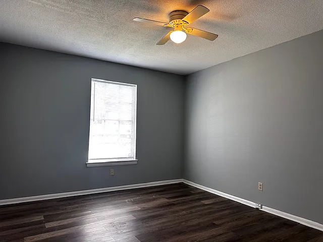 3818 Country Club Rd #F — Photo 5