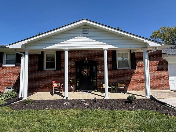 3rd image of 30 Western Hills Ave