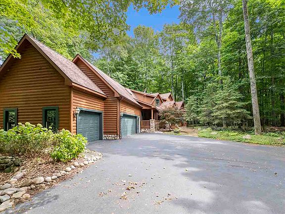 4th image of 5603 Colonial Dr #202