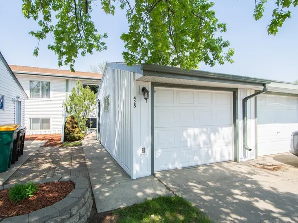 428 22nd St E, West Fargo, ND 58078