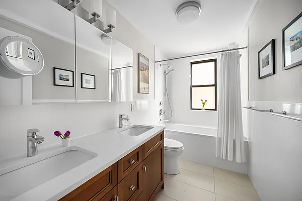 Sold by Douglas Elliman | media 8