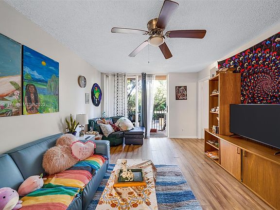 4th image of 10709 Cleary Blvd APT 205