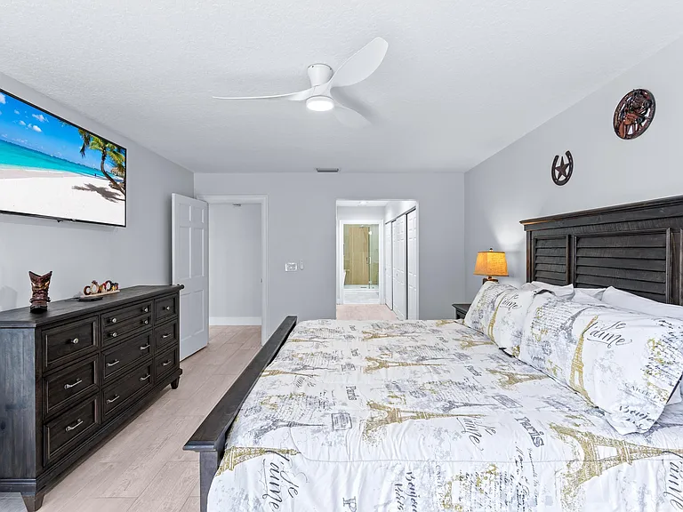 2442 Windsor Way Ct — Photo 17