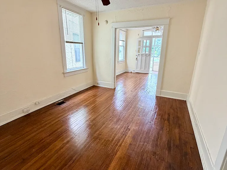 3850 Napoleon Ave — Photo 11